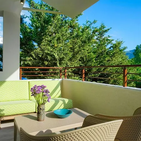 Oikies Doreta Хриси-Амудия