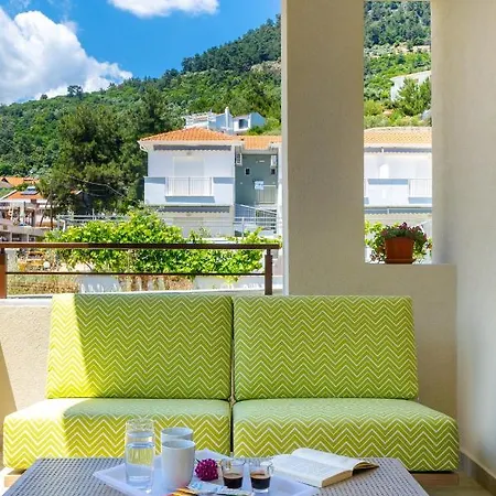 Апарт-отель Oikies Doreta 4*