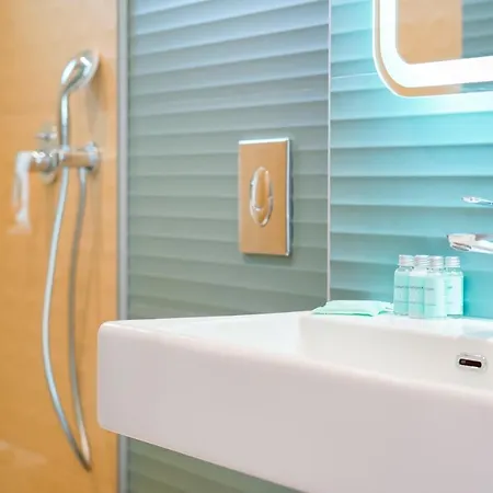 Апарт-отель Oikies Doreta 4*