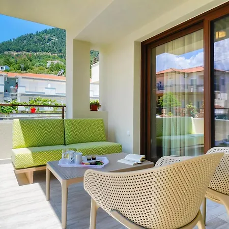 Hotel apartamentowy Oikies Doreta