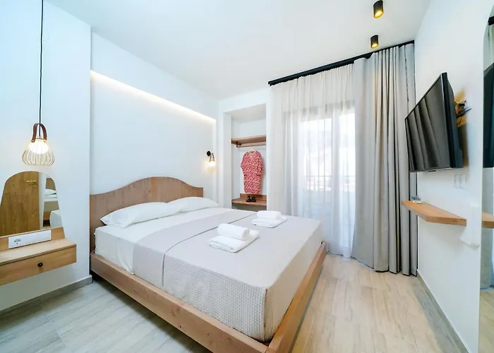 شقة فندقية Oikies Doreta 4*