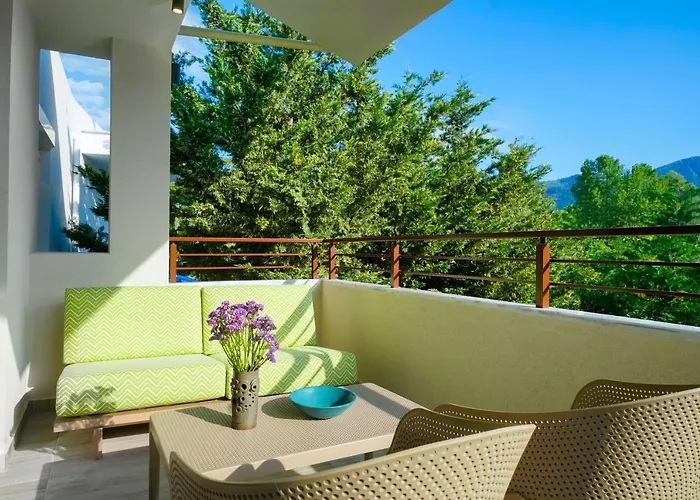 Oikies Doreta Chrysi Ammoudia