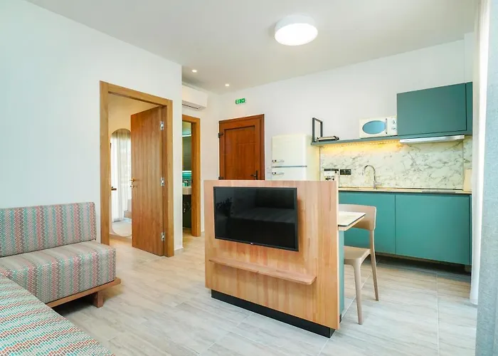 Apart-hotel Oikies Doreta 4*