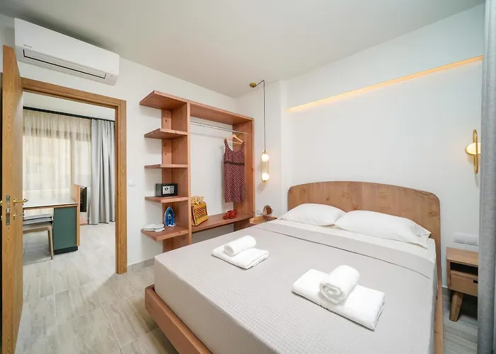 شقة فندقية Oikies Doreta 4*